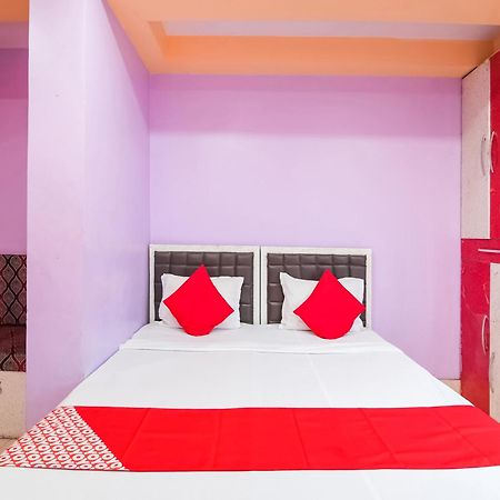 Oyo Flagship Hotel Red Velvet Hugli-Chinsurah Buitenkant foto