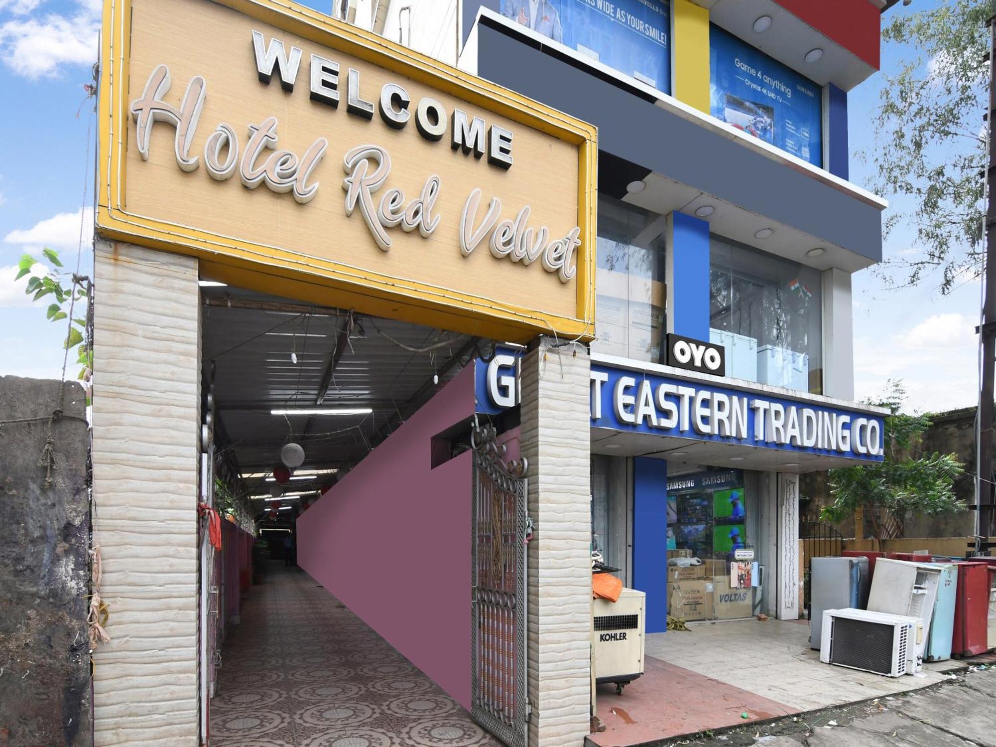 Oyo Flagship Hotel Red Velvet Hugli-Chinsurah Buitenkant foto